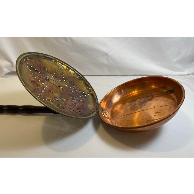 Antique Brass and Copper Bed Warming Pan For Sale In Atlanta - Image 6 of 8