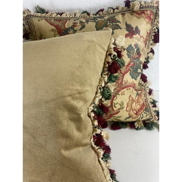 Vintage Tully and Marr Classic English Cotton Print Pillows/a Pair. For Sale In Philadelphia - Image 6 of 9