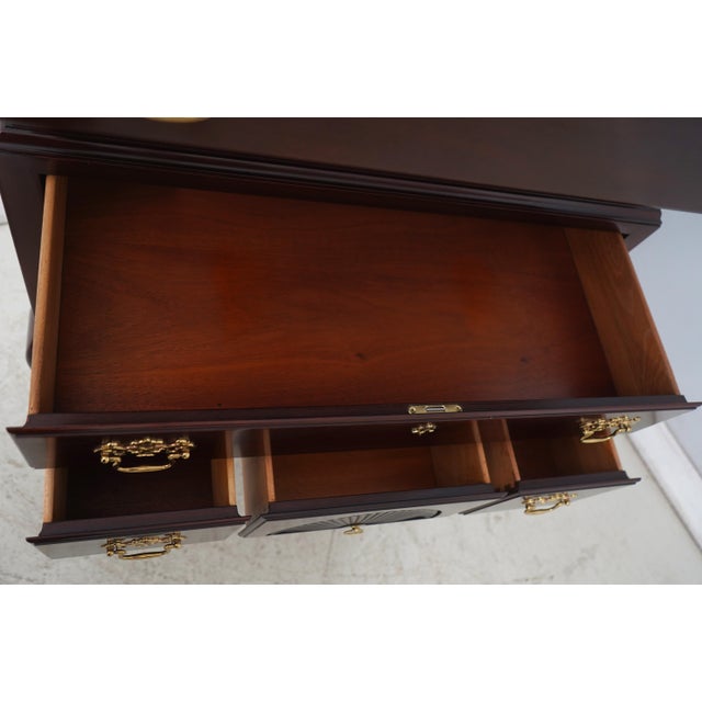 1990s 1990s Kindel Mahogany Queen Anne Style Highboy Chest For Sale - Image 5 of 16