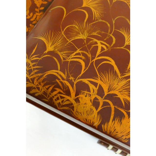 Large Mid-Century Asianf Lacquered Wood Jewelry Box with Fish, 1950s For Sale - Image 18 of 18