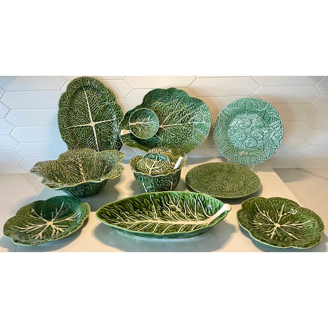 Ceramic Vintage Bordallo Pinheiro Strawberry Dinner Plates- a Pair For Sale - Image 7 of 7