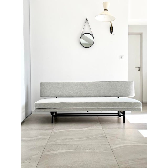 Daybed by André Simard for Airborne, 1960s For Sale - Image 10 of 10