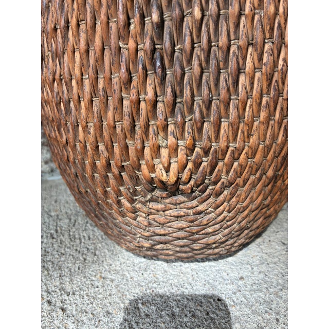 Pair of Vintage Woven Baskets For Sale - Image 15 of 16