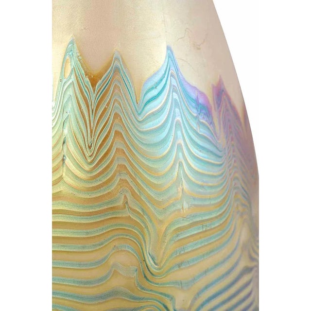 Loetz Vase in Glass, 1925 For Sale - Image 4 of 6