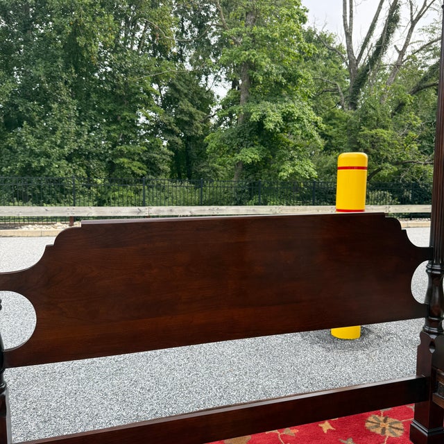 Late 20th Century Statton Traditional Solid Cherry Queen Poster Bed in Cambridge Cherry For Sale In Philadelphia - Image 6 of 15