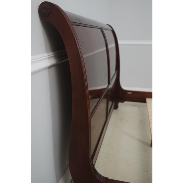 1990s Thomasville Flame Mahogany Queen Size Sleigh Bed For Sale - Image 5 of 16