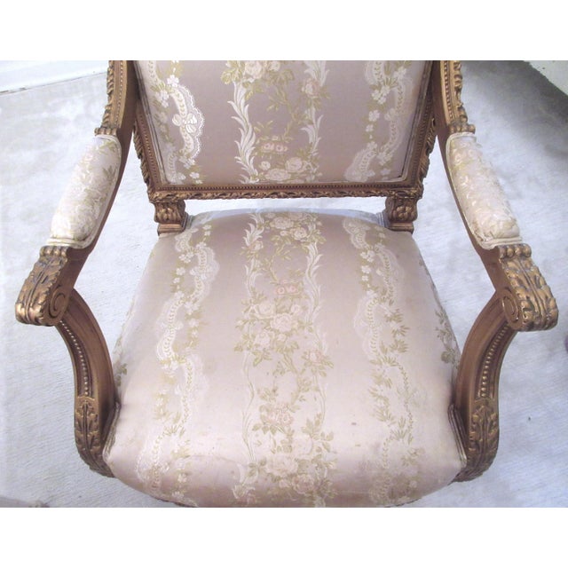 Antique French Louis Gilt Carved Bergere Chair With Damask Roses Fabric For Sale In Pittsburgh - Image 6 of 13