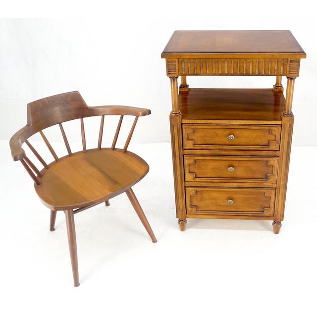 Late 20th Century Drexel Light American Walnut Inlayed Top Console Entry Stand Side Table Dresser For Sale - Image 5 of 18