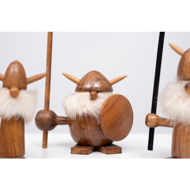 Love this set of Three Vikings . all original from the sixties . One slightly bigger . All complete with there armory ....