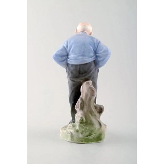 Porcelain Older Man Figurine Number 1001 from Royal Copenhagen, Early 20th Century For Sale - Image 3 of 8