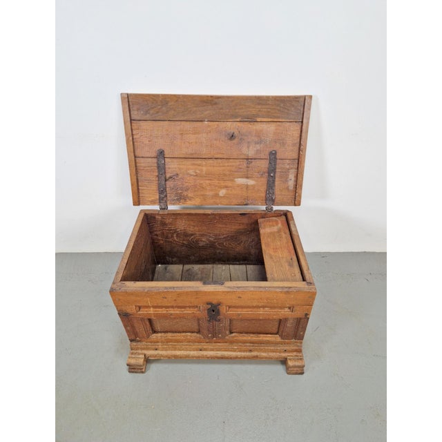 Brutalist Trunk in Oak, 1800 For Sale - Image 17 of 18