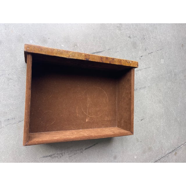 Vintage Tessellated Horn Side Table on Iron Base, Hollywood Regency For Sale - Image 12 of 14