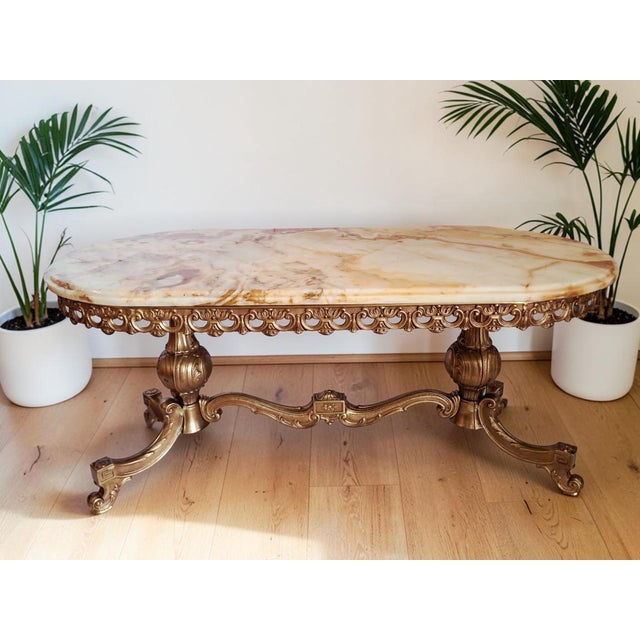 Vintage italian style onyx & gilt brass coffee table – rococo gold mid century elegance - in exceptional condition -...