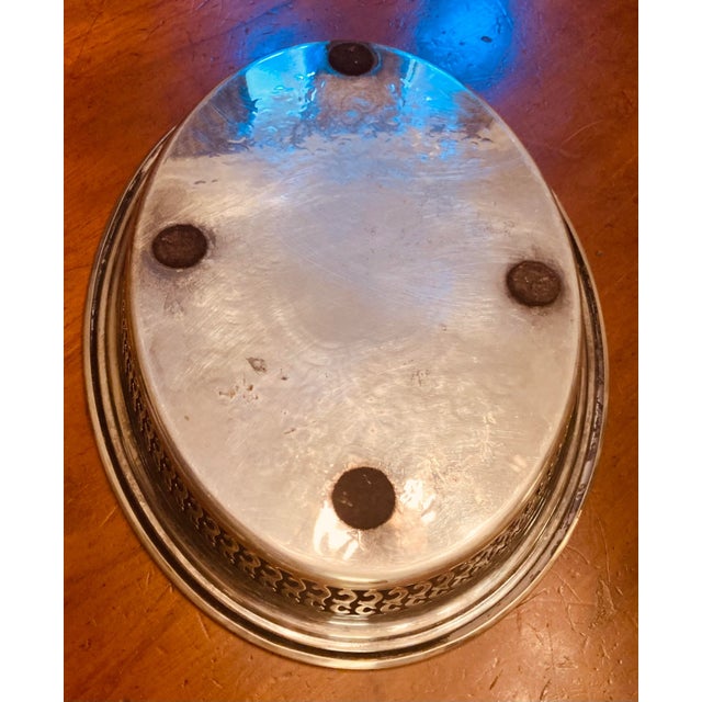 Metal 1980s Small Oval Silver Plate Over Copper Gallery Tray Etched Oval Center Surrounded by Etched Botanical Display For Sale - Image 7 of 8