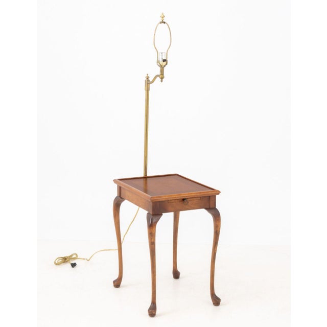 Queen Anne Style Side Table With Swing Arm Lamp For Sale In New York - Image 6 of 9