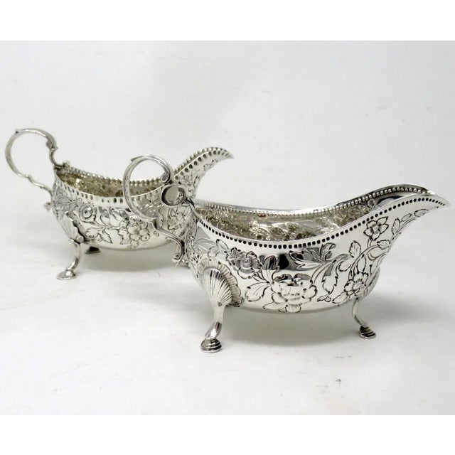 Traditional Pair of Irish Georgian Dublin Silver Sauce Gravy Boats Circa 1760 Matthew West For Sale - Image 3 of 13