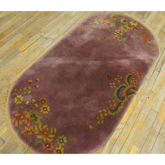 1920s Chinese Oval Art Deco Carpet ( 2' 6'' x 4' 8'' - 76 x 142 cm ) Chinese - Art Deco As the name implies, pieces woven...