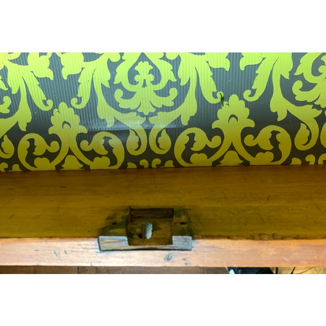 Mid 19th Century Canadian Pine 3 Drawer Dresser For Sale - Image 9 of 14