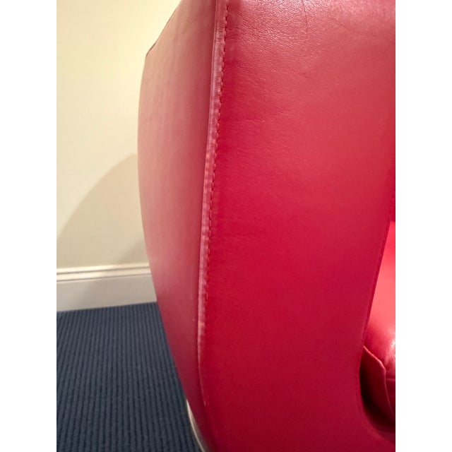 B&B Italia Pair of B&b Italia Tulip Chairs in Red Leather For Sale - Image 4 of 9
