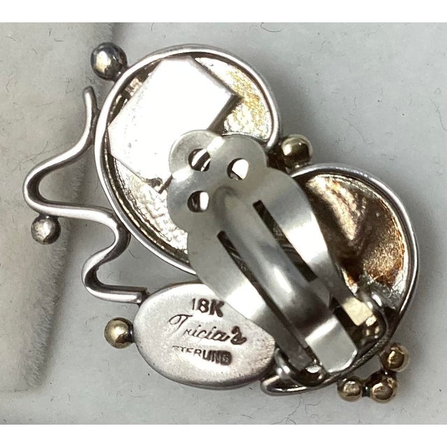 Mid 20th Century Tricia Young Sterling, 18k Gold, Druzy Quartz, and Moonstone Pin/Pendant and Earrings, 3 Pieces For Sale In Phoenix - Image 6 of 7