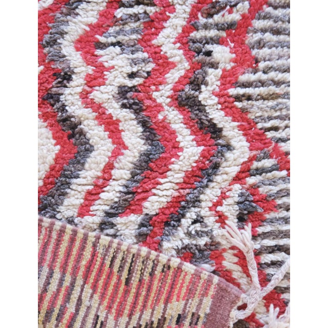 Textile Abstract Hallway Rug - 13.5 X 2.5 Ft For Sale - Image 7 of 8