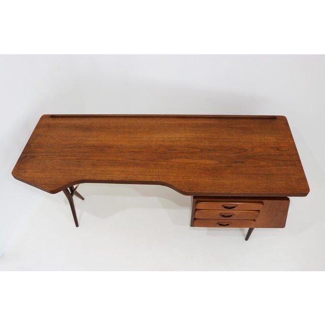 Mid-Century Modern Teak Desk by Louis Van Teeffelen for Webe, 1950 For Sale - Image 12 of 18