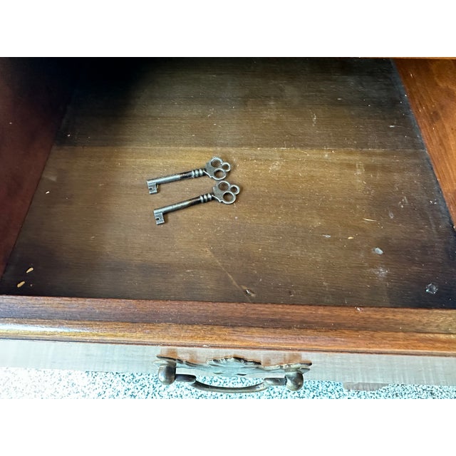 Wood Vintage Tiger Maple Corner Cabinet Circa 1937 For Sale - Image 7 of 16