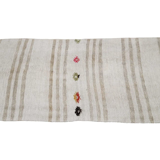 Mid 20th Century Mid 20th Century White & Beige Vintage Hemp Kilim Runner For Sale - Image 4 of 7