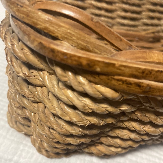 Mid-Century Appalachian Split Oak & Hand-Twisted Willow Gathering Basket With Bentwood Handle For Sale - Image 10 of 12