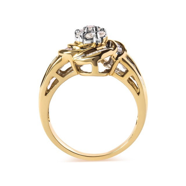 10K Yellow Gold 1/2 Cttw Round and Baguette Diamond Flower Swirl Cocktail Ring (I-J Color, SI2-I1 Clarity) - Ring Size 7 For Sale - Image 4 of 6