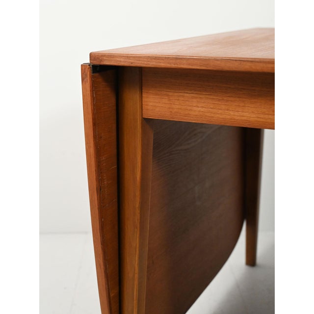 Scandinavian Folding Table with Two Extensions, 1950s For Sale - Image 9 of 13