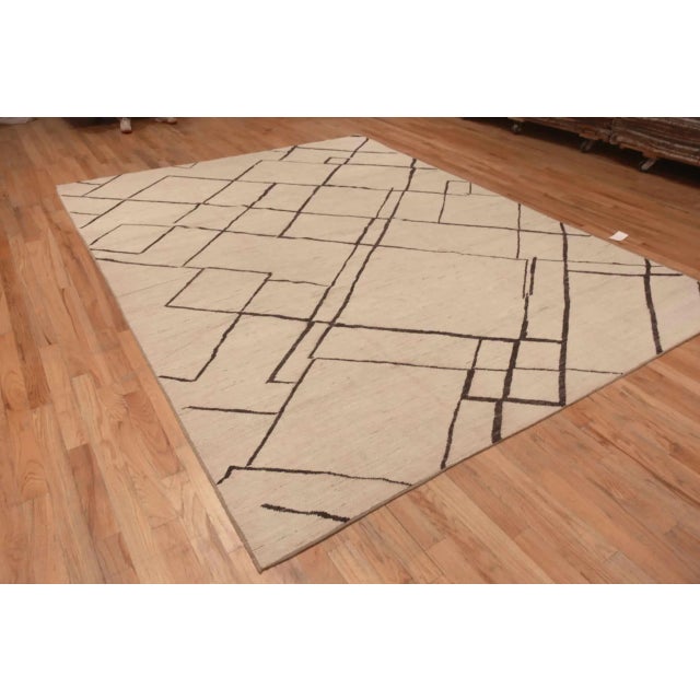Contemporary Nazmiyal Collection Contemporary Minimalist Area Rug For Sale - Image 3 of 6