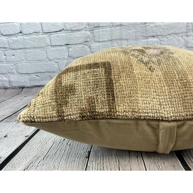 20 x 20 Rug Pillow Anatolian Radiant Turkish Pillow Cushion Cover For Sale - Image 4 of 4