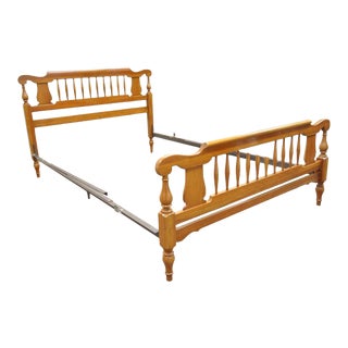 Vintage Monitor American Emblem Solid Cherry Wood Colonial Spindle Full Size Bed For Sale
