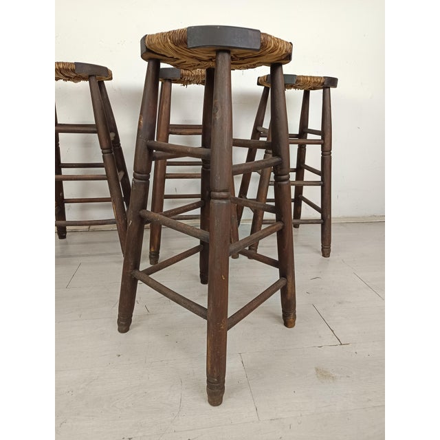 Brutalist Brutalist Stools in Wood and Straw, 1950s, Set of 4 For Sale - Image 3 of 15