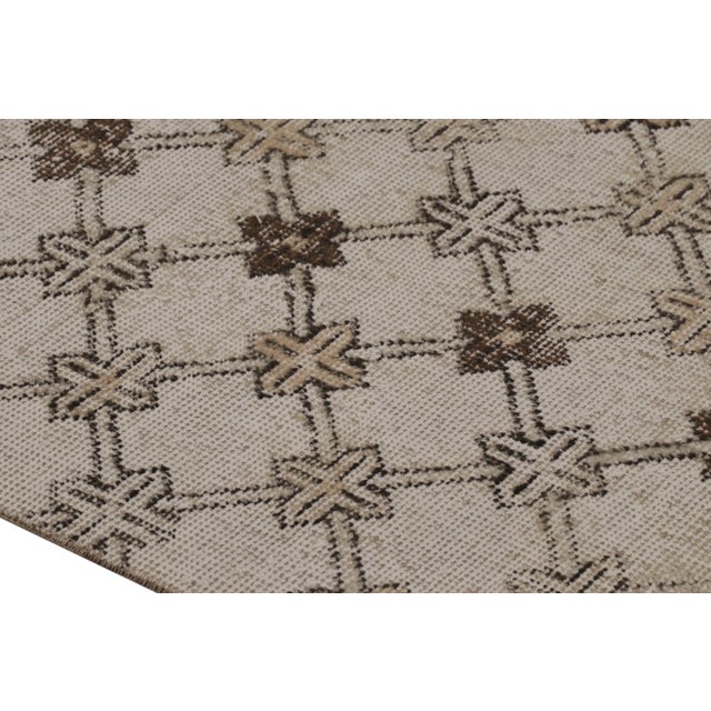 Traditional Vintage Distressed Runner Rug, Beige-Brown Geometric Pattern - Rug & Kilim For Sale - Image 3 of 8