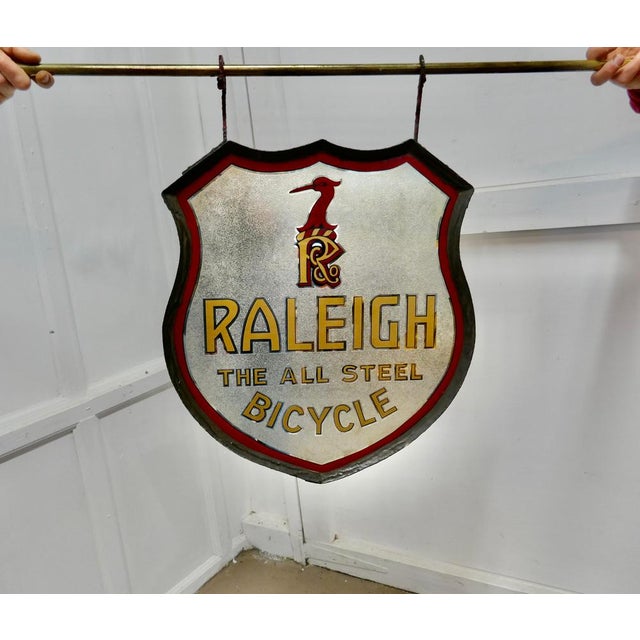 1920s Double Sided Raleigh Bike Advertising Shop Sign in Glass, 1920s For Sale - Image 5 of 7
