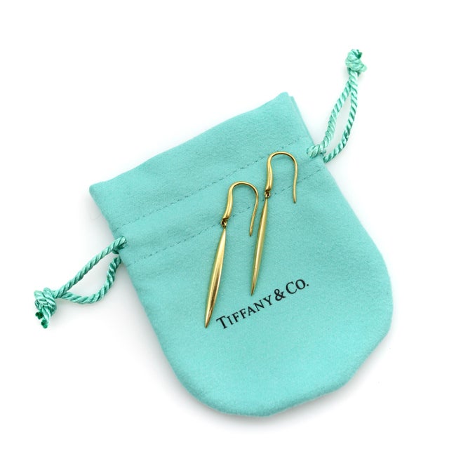 Vintage 18k Gold Tiffany & Co. Feather Drop Earrings, Pair For Sale In Los Angeles - Image 6 of 9