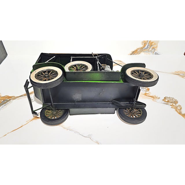 Vintage 1916 Chevrolet Baby Grand Touring Car Model – Decorative Collectible For Sale - Image 10 of 18