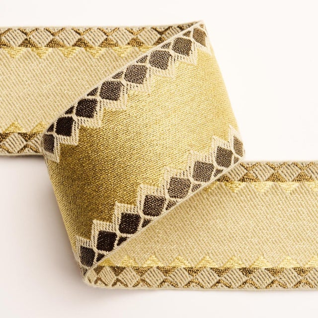 Contemporary SAMPLE - Schumacher Allure Metallic Tape In Gold For Sale - Image 3 of 4