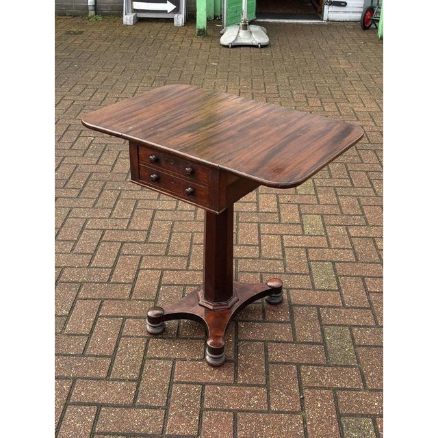 Wood William IV Side Table in Mahogany For Sale - Image 7 of 14