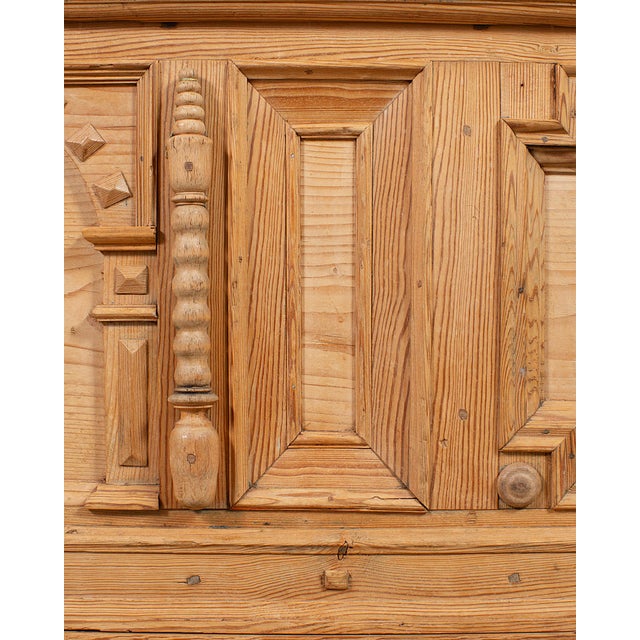 18th Century Dutch Baroque Style Pine Mule Blanket Chest For Sale - Image 13 of 18