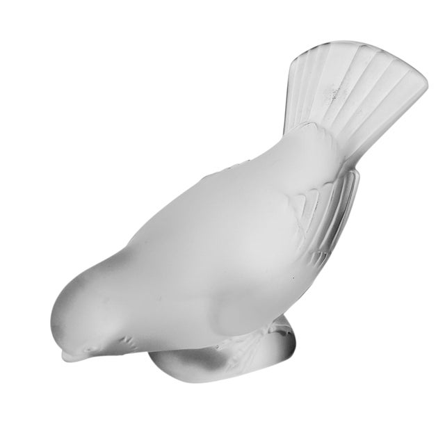 Mid-Century Modern Lalique France Moineau Hardi & Fier Crystal Sparrow Pair, 5", C. 1945–1955 For Sale - Image 3 of 14