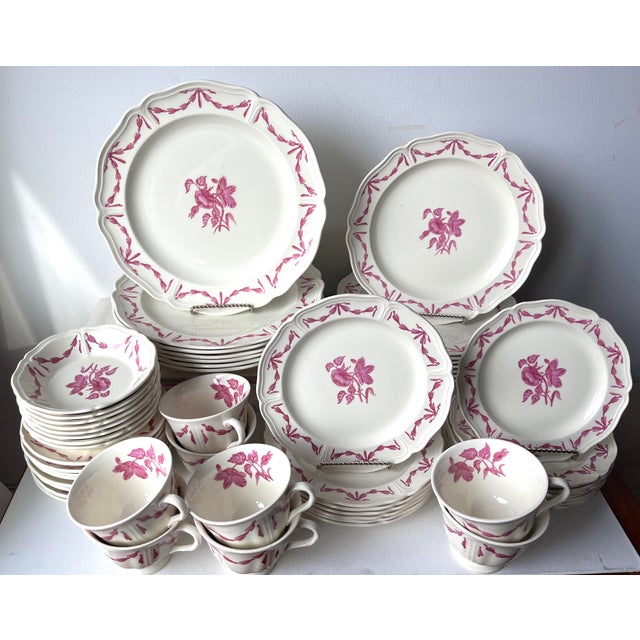 Wedgwood Creamware-8 Place-Settings-64 Pieces-"Williamsburg Husk"-1960's For Sale - Image 12 of 12