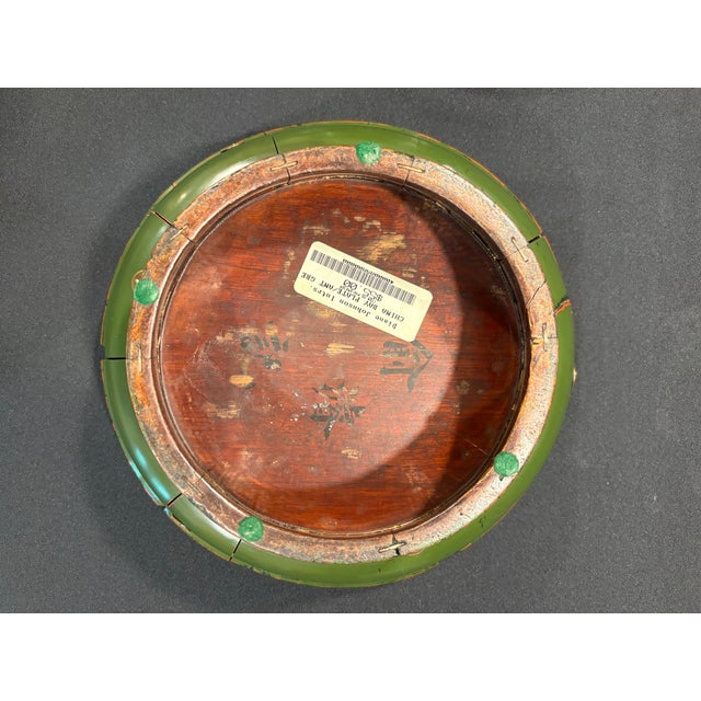 Vintage Wooden Asian Decorative Bowls in Avocado Green - A Pair For Sale In Atlanta - Image 6 of 9