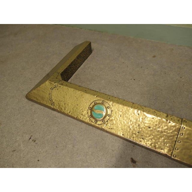 Antique Arts and Crafts Brass Fender with Green Enamel Cabochon, 1880 For Sale - Image 4 of 5