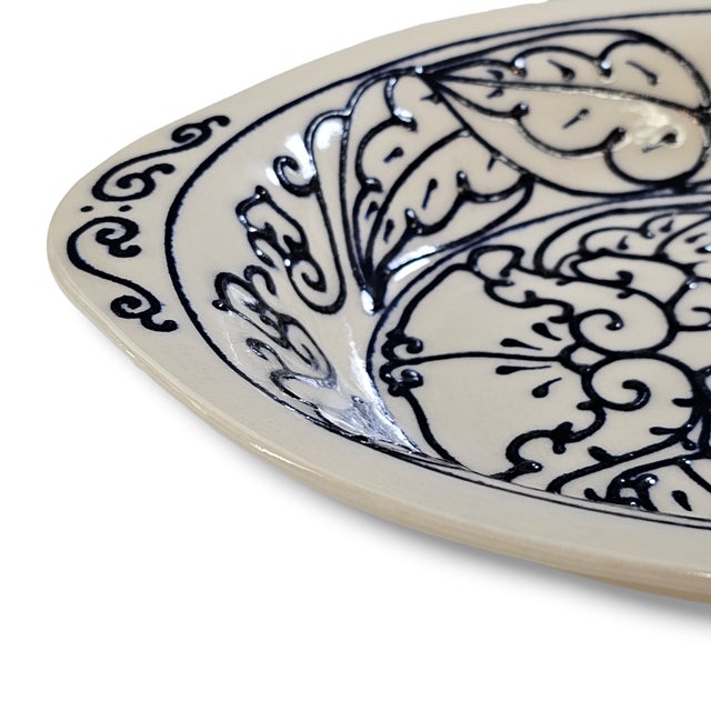 Late 20th Century Signed American Studio Pottery Floral Oval Serving Platter For Sale - Image 12 of 18