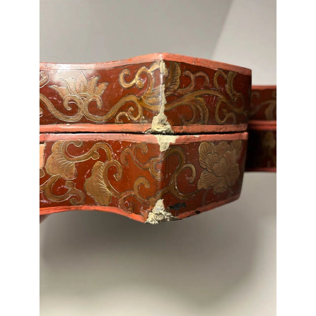 19th Century Qing Dynasty Chinese Eight Trigrams Polychrome Laquered Storage Box For Sale - Image 4 of 10