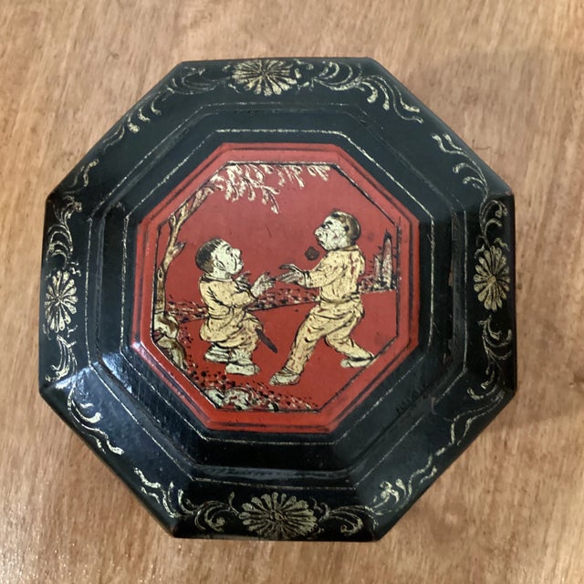 Early 20th Century Antique Chinese Wedding Box Signed Artist For Sale - Image 5 of 13
