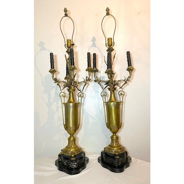 Neoclassical Early 20th Century Gigantic Pair of Gilt Bronze Neoclassical Candelabra Vase Flower Urn Table Lamps For Sale - Image 3 of 16